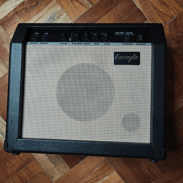 Amplificador de guitarra de alta potencia Emeryla GT 15 watts con overdrive